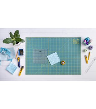TEHAUX Backing Plate Cutting Mats for Crafts Rotating Cutting Mats for  Quilting Art Cutting Mat Quilting Cutting Mats Art Mat X Tool Pro Tools  Crafts