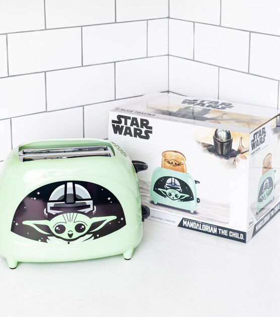 Uncanny Brands Star Wars The Mandalorian The Child 2-Slice Toaster, , hi-res, image 3