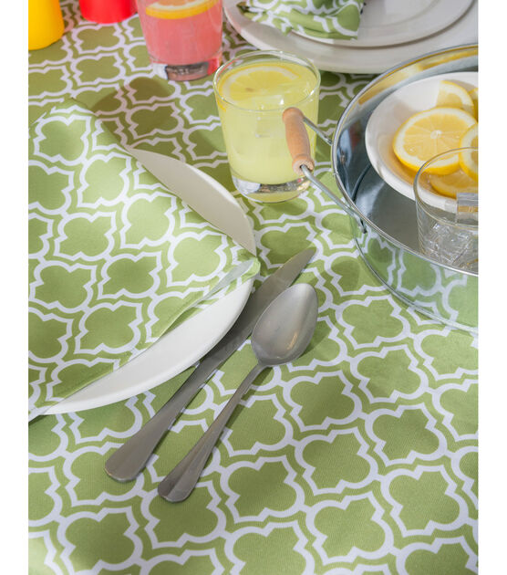Design Imports Green Lattice Outdoor Tablecloth Round, , hi-res, image 6