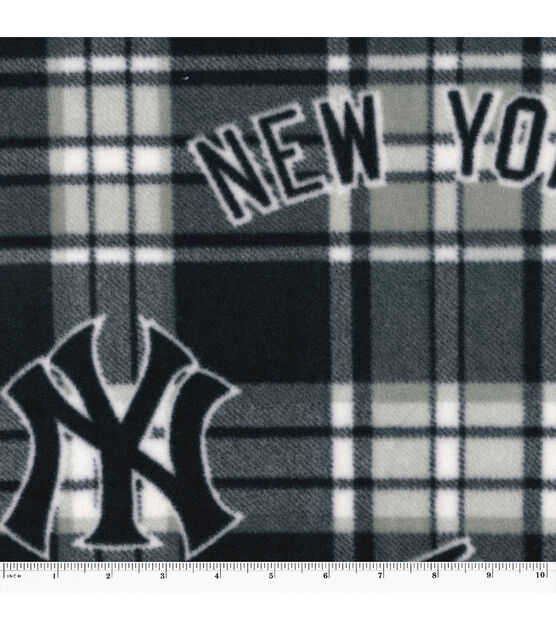 Fabric Traditions New York Yankees Fleece Fabric Plaid