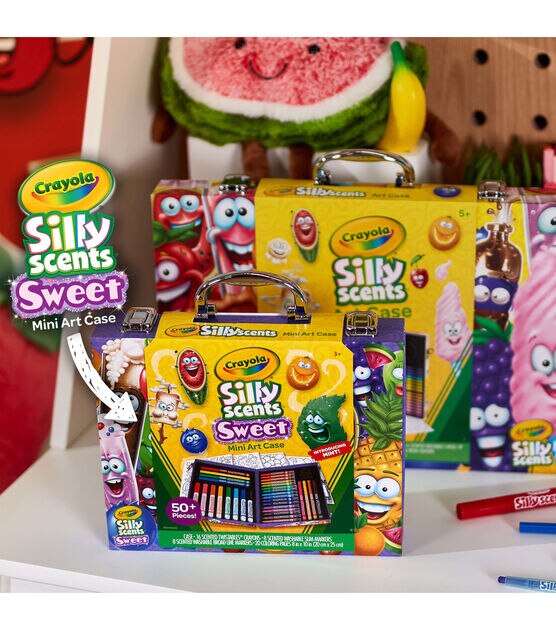 Crayola Silly Scents Mini Inspiration Art Case Coloring Set, Gift