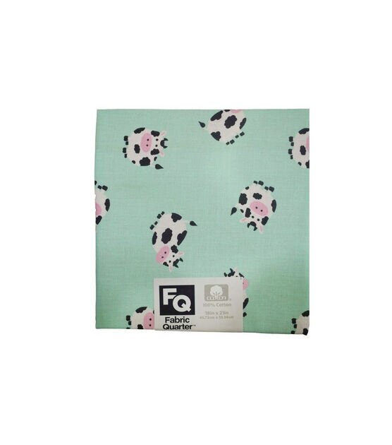 18" x 21" Cows on Green Cotton Fabric Quarter 1pc by Quilter's Showcase