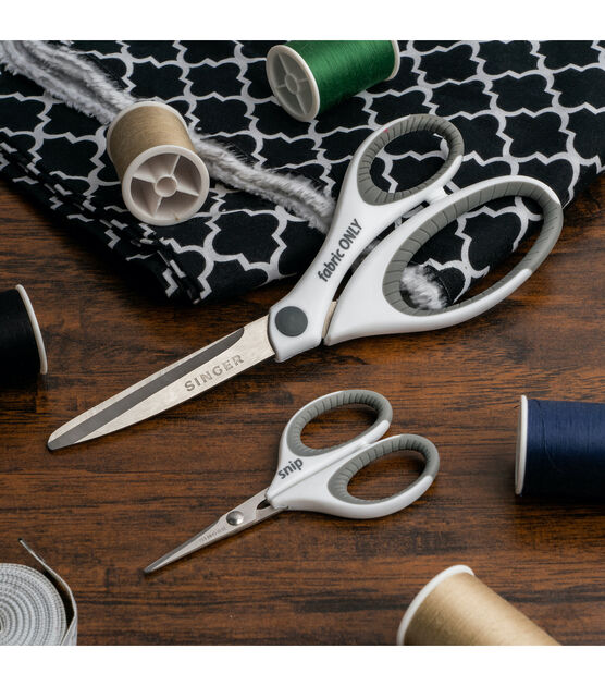 Singer Sewing Kit Scissors & 8 Spool Astd Thread, 1 - Harris Teeter