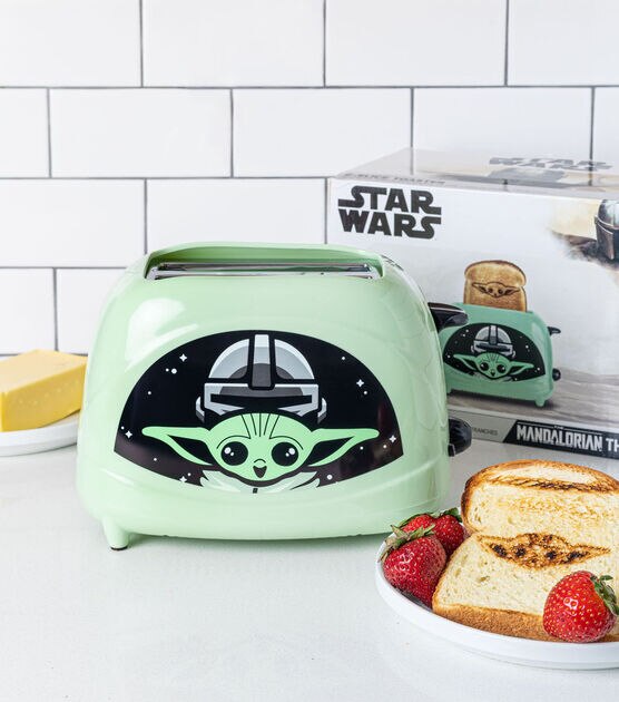 Uncanny Brands Star Wars The Mandalorian The Child 2-Slice Toaster, , hi-res, image 4