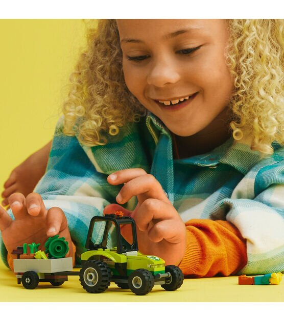 LEGO City Great Vehicles Park Tractor 60390 Set, , hi-res, image 3