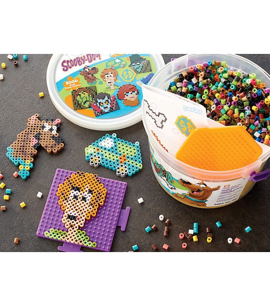 Perler Deluxe Box Scooby Doo Fuse Bead Kit for Kids and Small, Multicolor