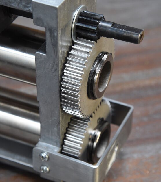 Spellbinders - Platinum 6 - Die Cutting Machine, Tool N One and