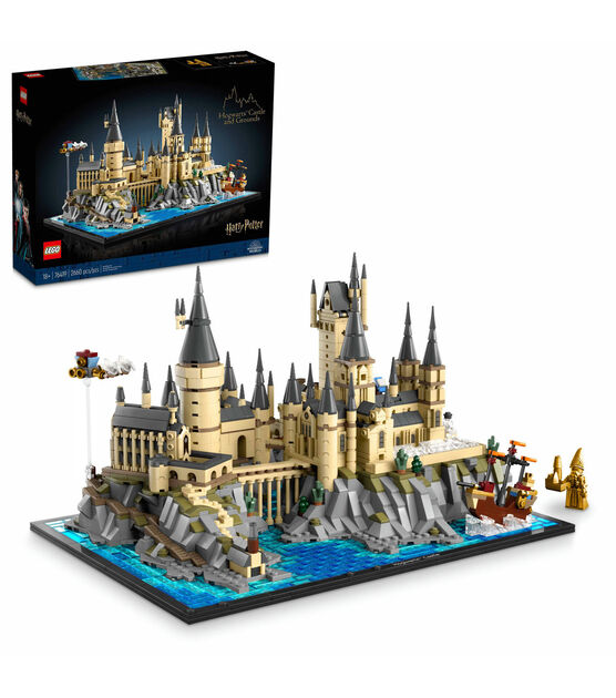 LEGO 2660pc Harry Potter Hogwarts Castle and Grounds 76419 Set