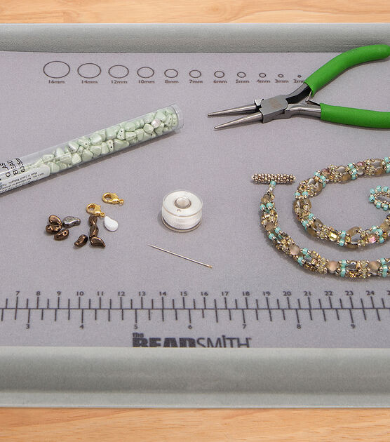 The Beadsmith Bead May Tray And Non-Slip Bead Mat 11x14, , hi-res, image 6