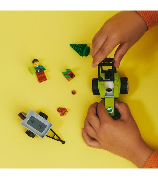 LEGO City Great Vehicles Park Tractor 60390 Set, , hi-res, image 6