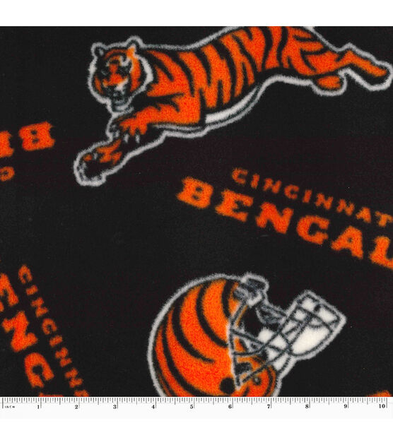 Fabric Traditions Cincinnati Bengals Fleece Fabric Tossed Print