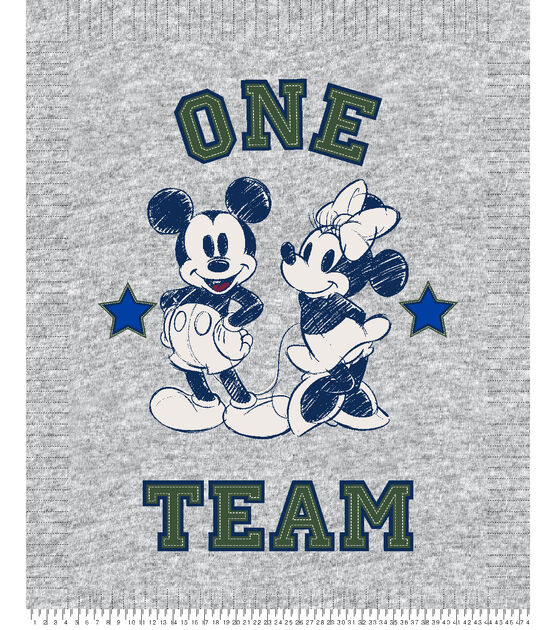 Disney No Sew Fleece Mickey Minnie One Team, , hi-res, image 3