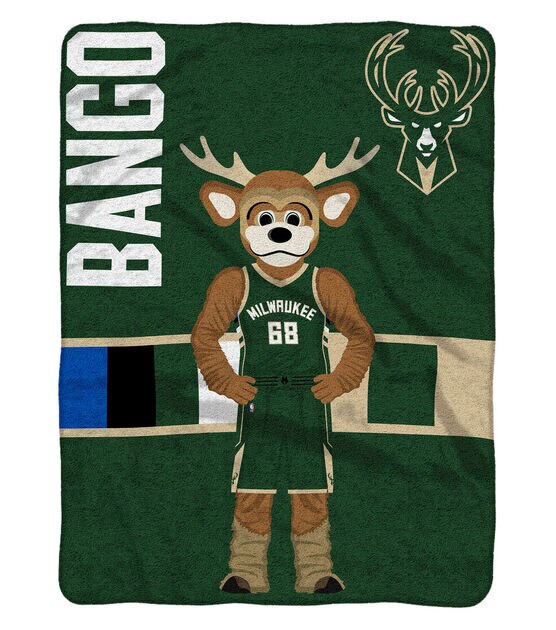 Uncanny Brands Milwaukee Bucks Bango 60” x 80” Plush Blanket