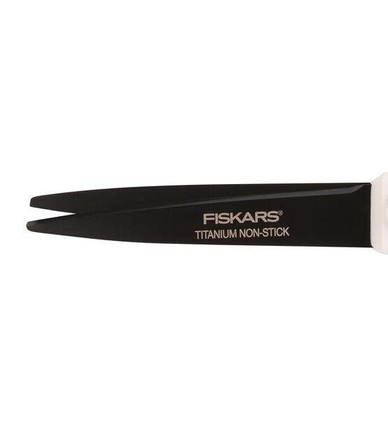 Fiskars 8 Performance Softgrip Non-stick Titanium Fashion