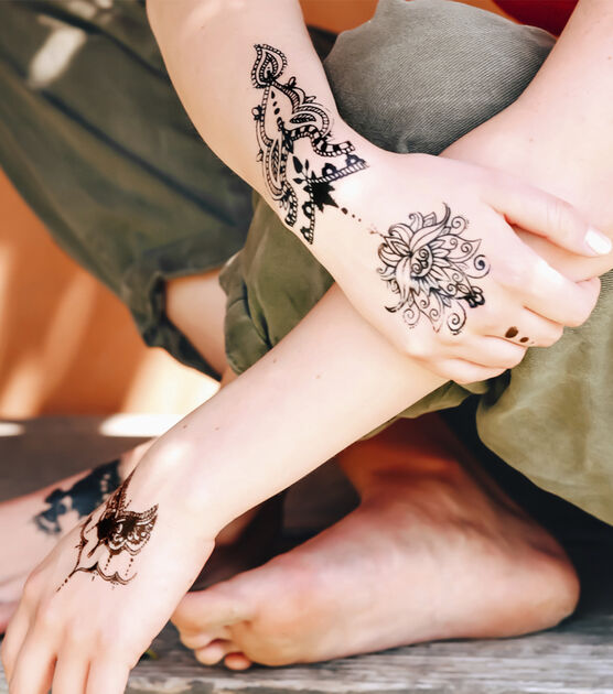 iLoveToCreate  Tulip Body Art Ultimate Henna Tattoo Kit