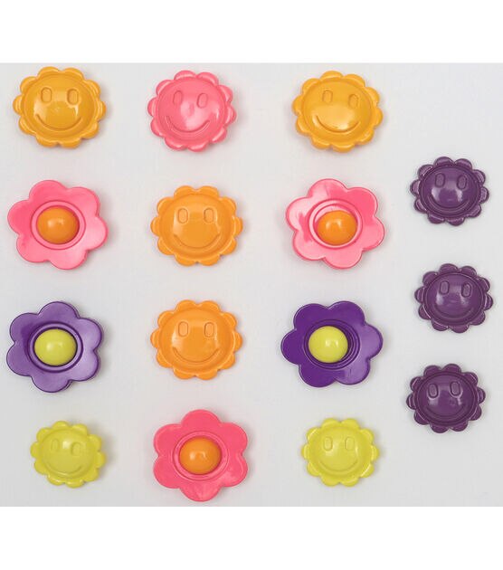 Flair Originals 3/4" Flower Power Buttons 15pk