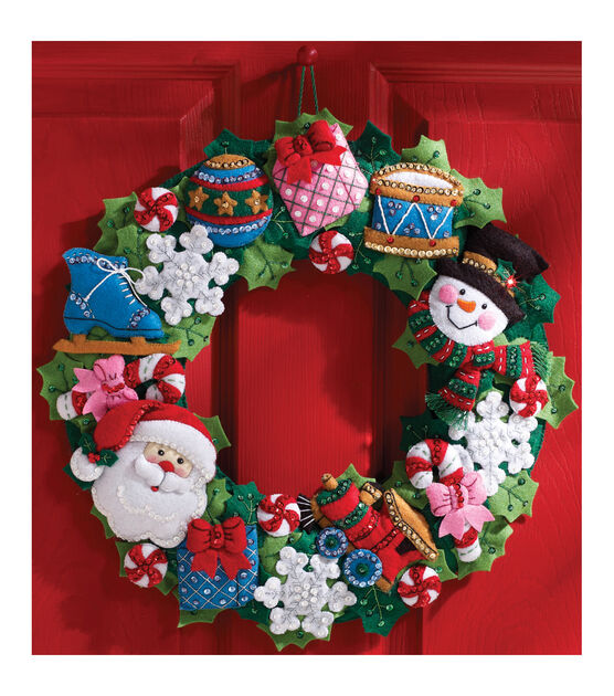 Bucilla 16" Christmas Gifts Felt Wreath Kit