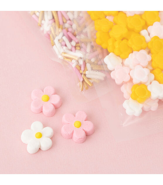 Sweet Shop Decoration Kit Flower Power | JOANN
