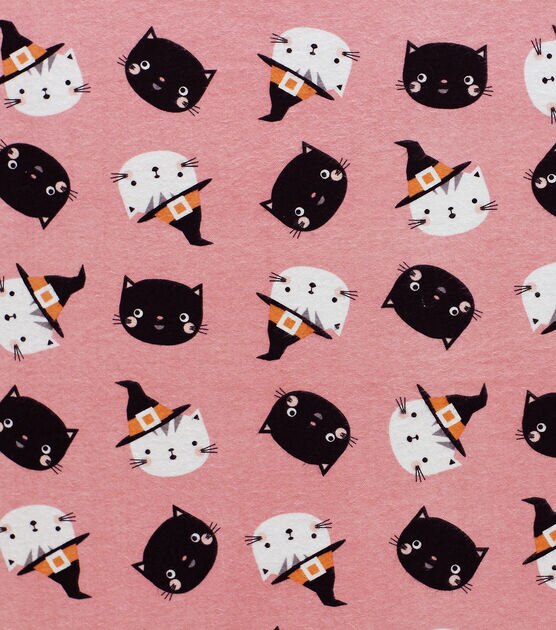 Super Snuggle Halloween Cats On Pink Flannel Fabric