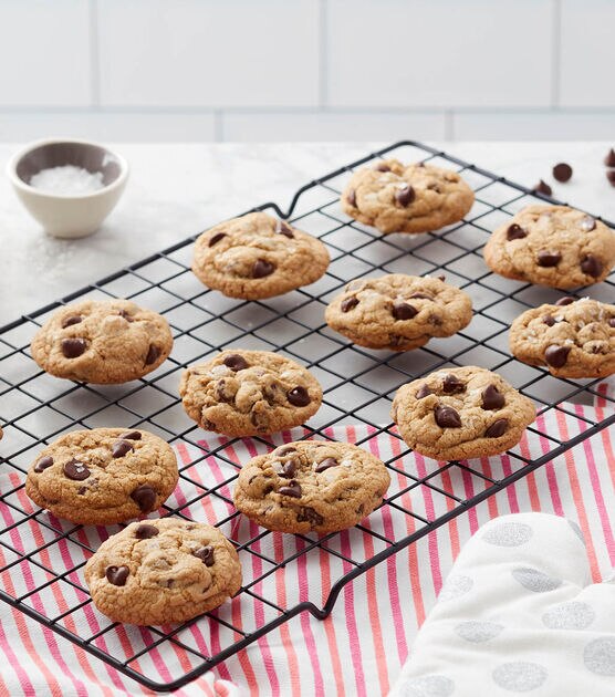 Easy Chocolate Chip Cookies, image 2