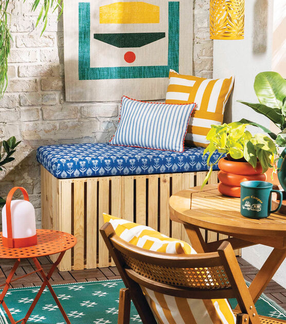 Outdoor Crate Bench
