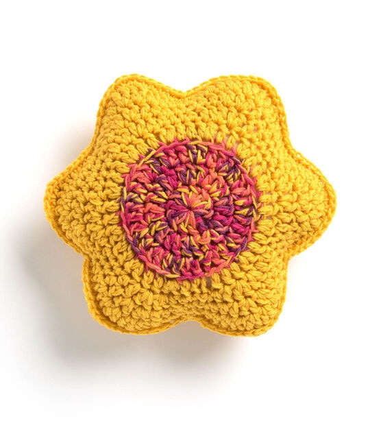 Crochet Petal Pillow, image 4