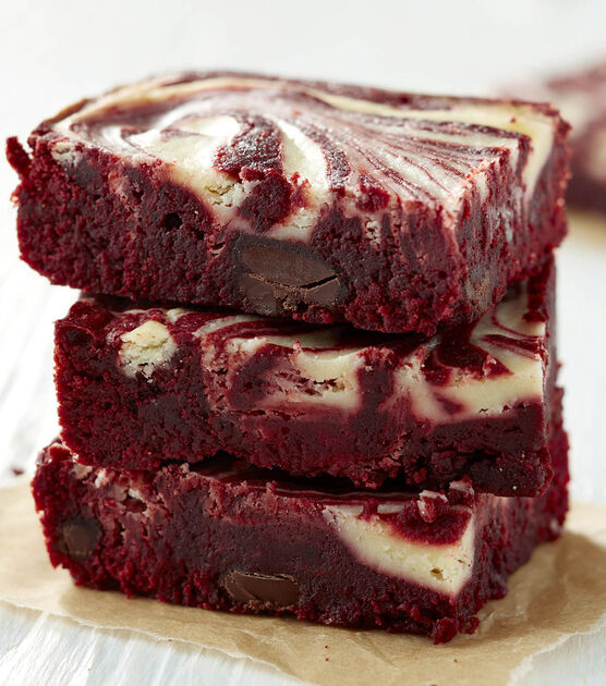 Red Velvet Brownies With A Cheesecake Swirl, image 2