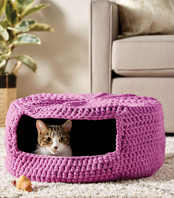 Crochet Cat Bed