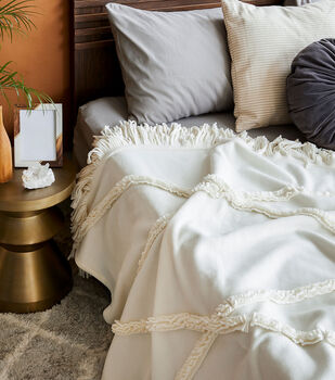 Home Decor Sewing Projects Ideas Joann How To Make A Textured Fleece Blanket