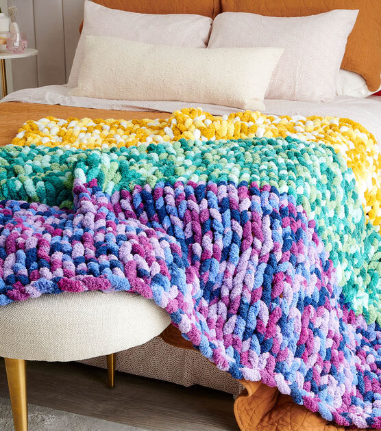 Color Bold Table Knit Blanket