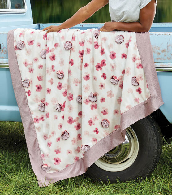 Warm Blanket with Dimensional Flowers