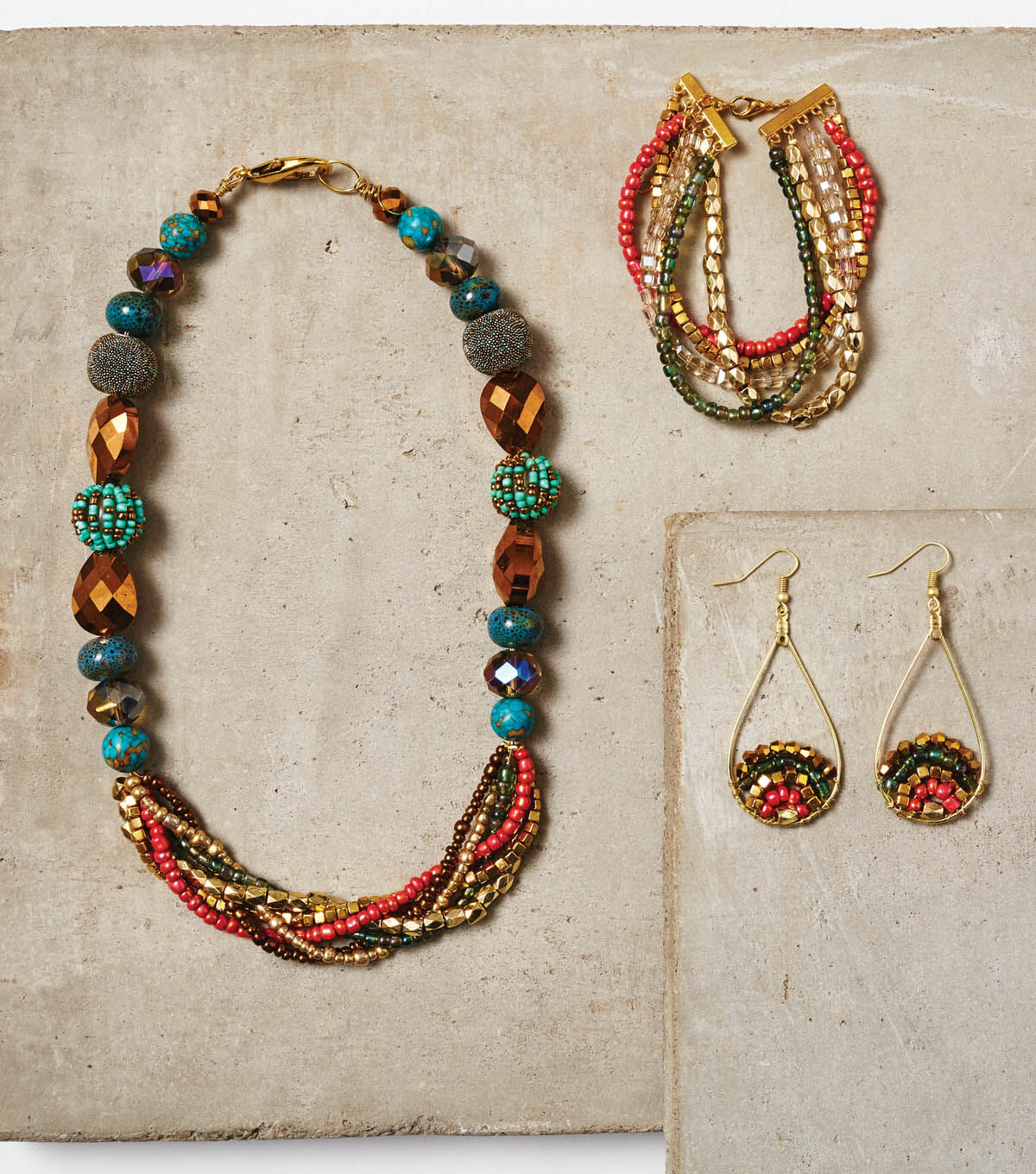 LOOPS AND THREAD BRACELET MAKER-PRESTRUNG