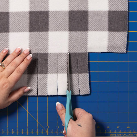 Dream big little No sew tie together blanket kit. No ribbon or instruction  card