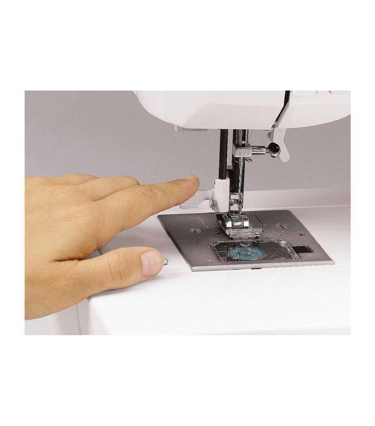 Singer 7258 Quantum Stylist Electronic Sewing Machine | JOANN