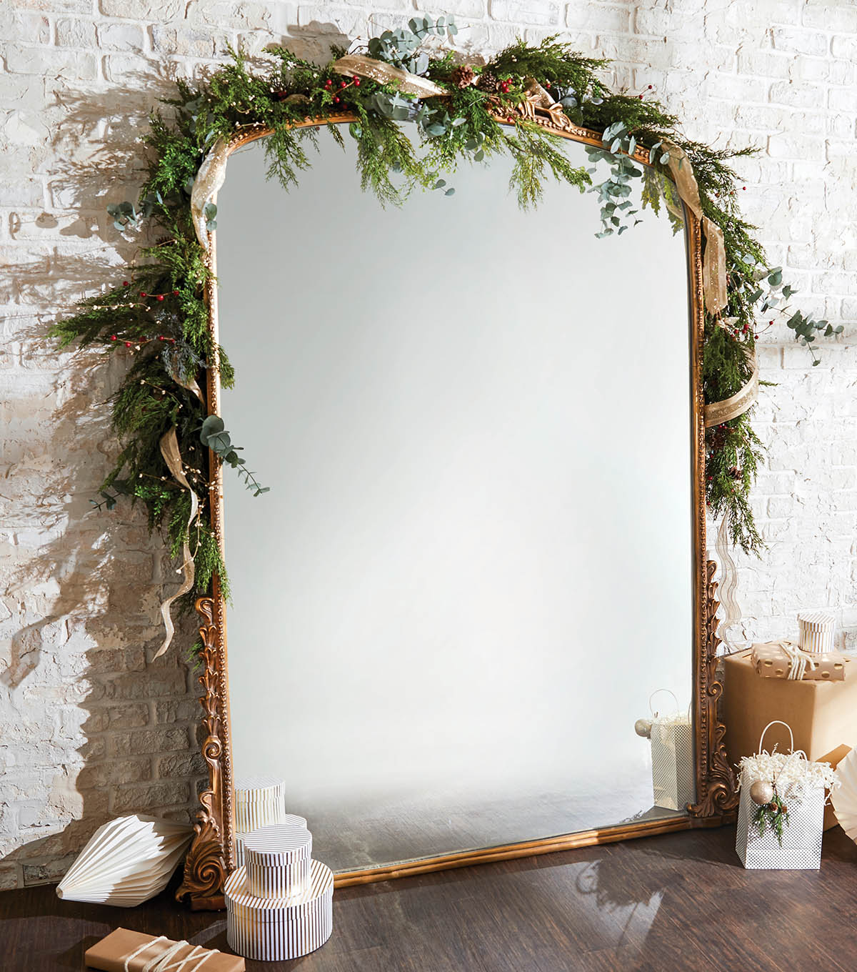 How To Make An Evergreen Holiday Mirror Garland | JOANN